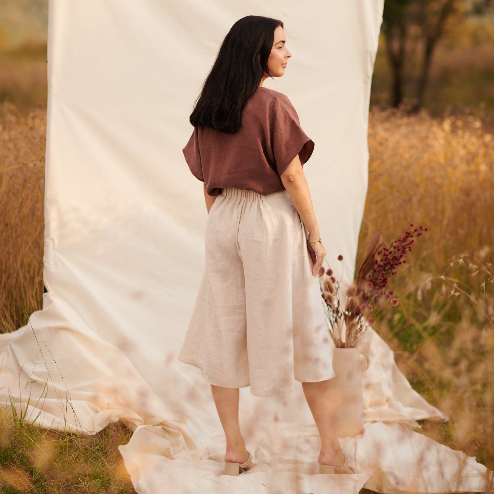 back view of wide leg flared culottes PDF digital modern sewing pattern small designer indie pattern worn with Waratah top