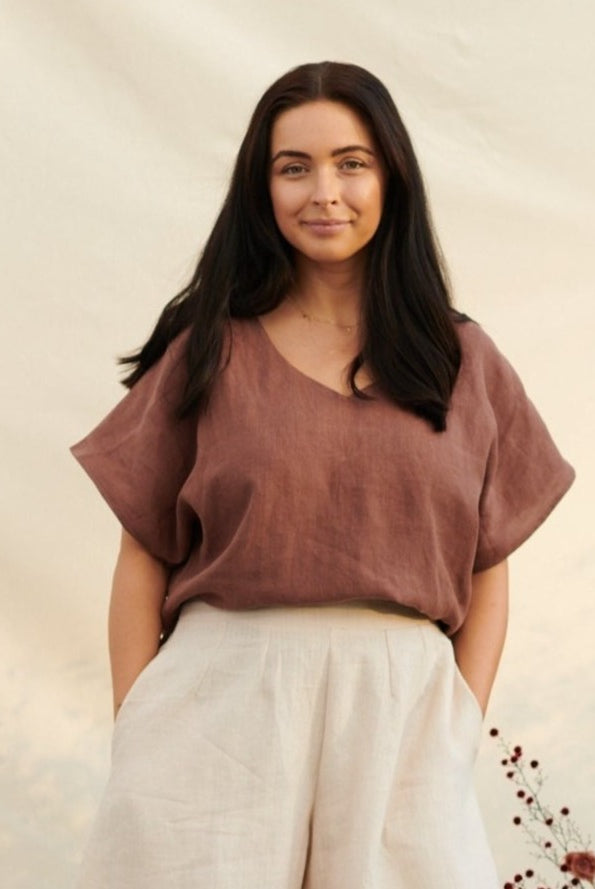 Waratah top loose fitting cap sleeve style hip length top easy PDF digital sewing pattern